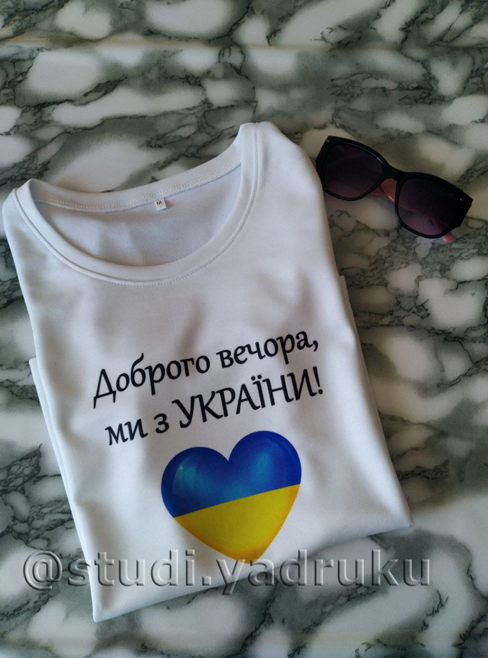 Футболка жіноча